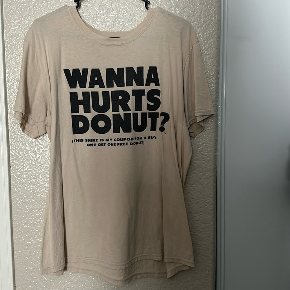 Tee shirt